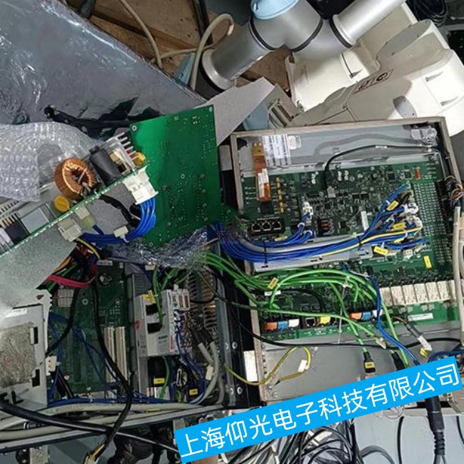 ����KUKA�쿨�C(j��)����KR 60-3���ƹ�o������(d��ng)���ϾS���Ԓ