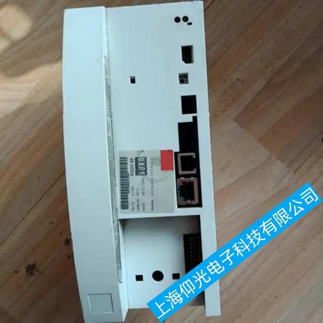 ����KUKA�쿨�C����KR 30-3����ģ�K�p�Ĺ��ϾS�ޱ��B(y��ng)��